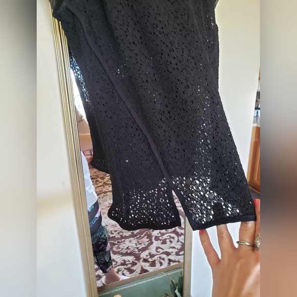 NWOT banana Republic full lace overlay top - Picture 11 of 16